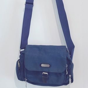 Baggallini blue crossbody adjustable bag